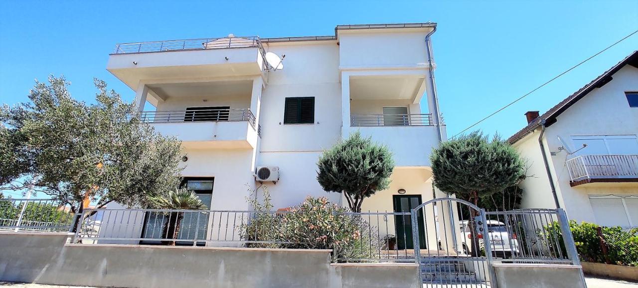 Lux Apartments Vodice Extérieur photo